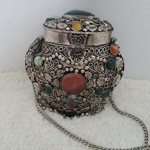 Vintage Handbags - Vintage Silver Jeweled Bag with long chain